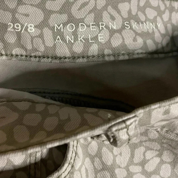 Ann Taylor LOFT Modern Skinny Ankle Size 29/8 Leopard Ankle Zipper Pants NWOT - Picture 9 of 10